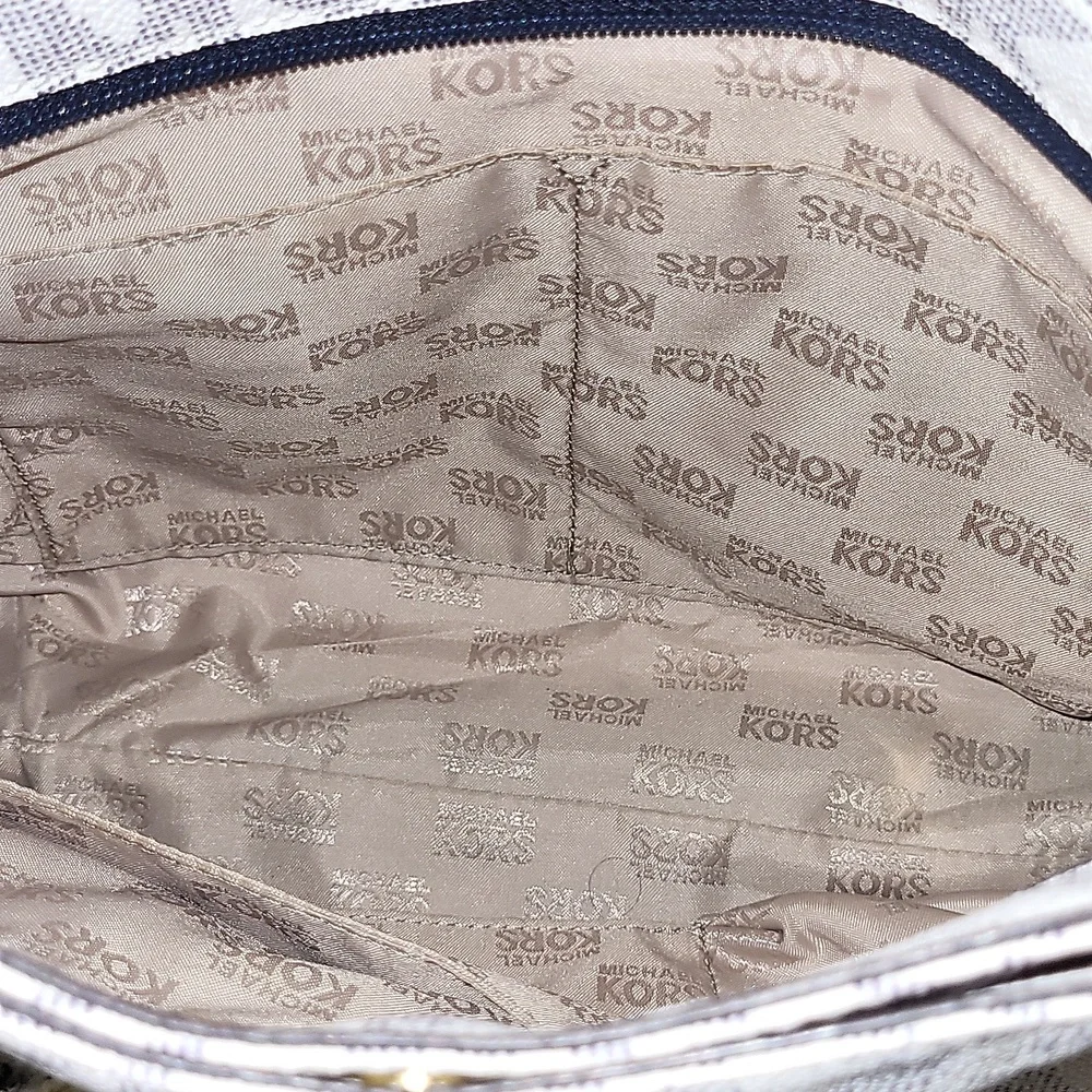 Michael Kors Crossbody